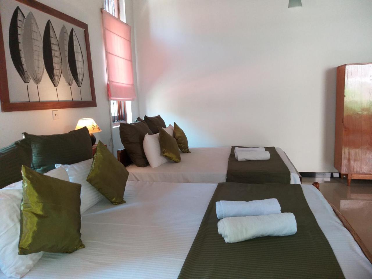 Cosy Nest Home Stay Negombo Exterior foto