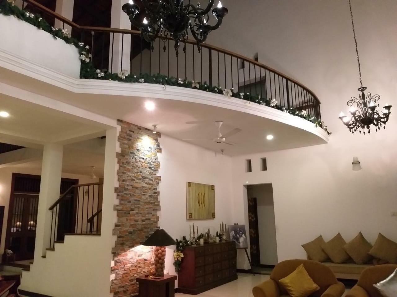 Cosy Nest Home Stay Negombo Exterior foto
